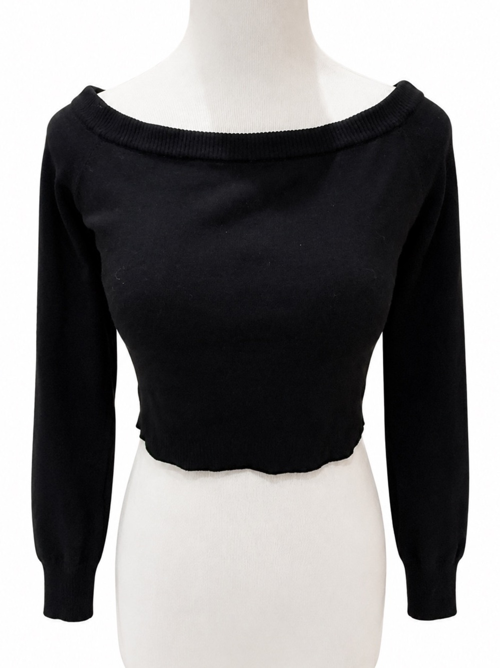 Garage Black Off-the-Shoulder Cropped Sweater XL